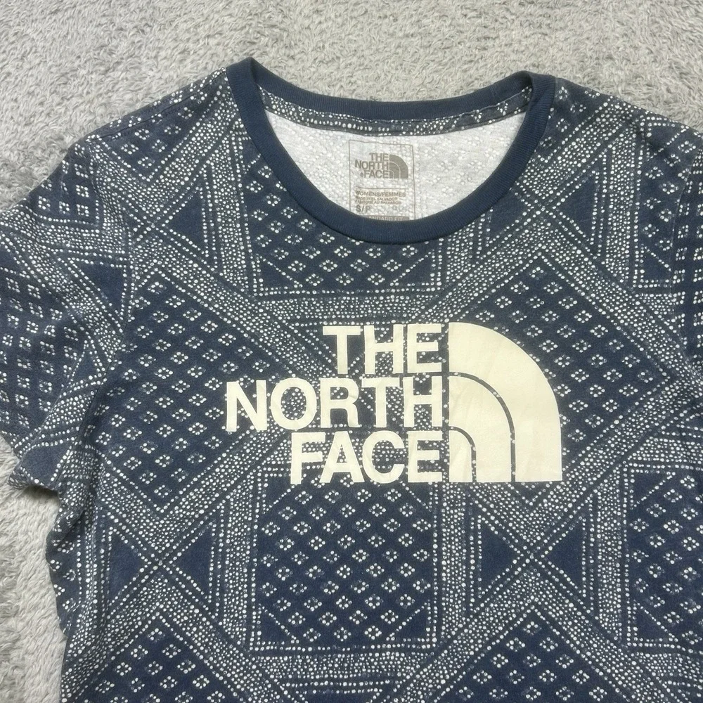 The North Face T-Shirt Tee Women's S Blue Crew Neck Short Sleeve Aztec Print REG